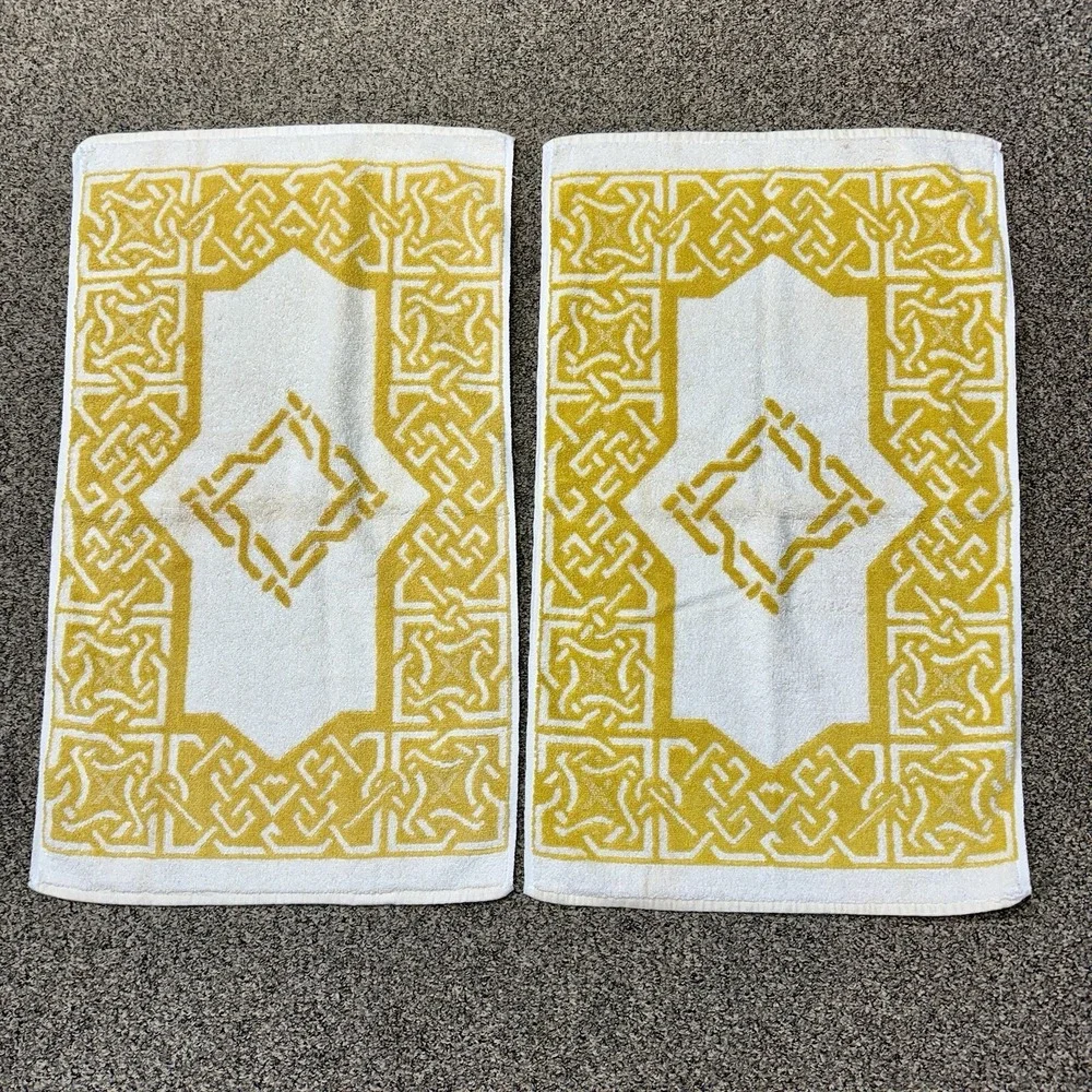 2 Vintage Montgomery Ward Style House Yellow Gold Cotton Bath Towel 70s MCM